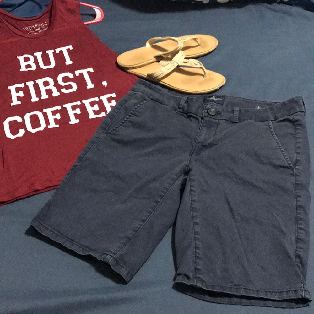 American Eagle Bermuda shorts
